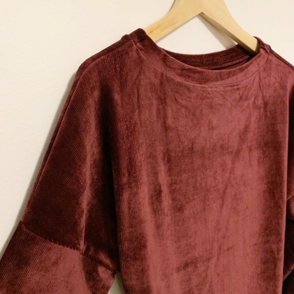 Wine Colored Long Sleeve Winter Velvet Dress Large - Picture 2 of 5
